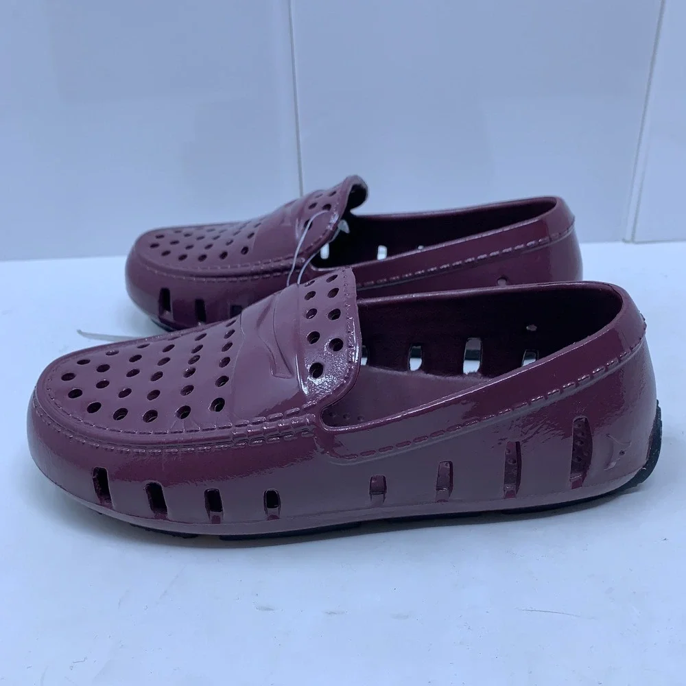 Floafers Kids Size C13 Burgundy Patent Prodigy Driver Foam Slip On Loafers NWT
